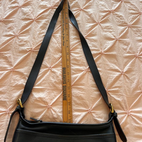 Coach Black Leather Shoulder Bag - Picture 10 of 11